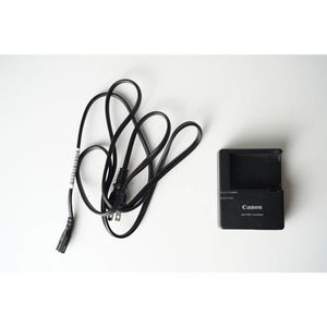 Canon LC-E8E Battery Charger Used Black with Power Cable